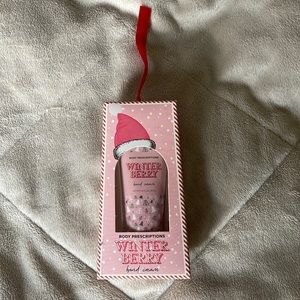 Body Prescriptions Winter Berry Hand Cream Ornament 30 ml